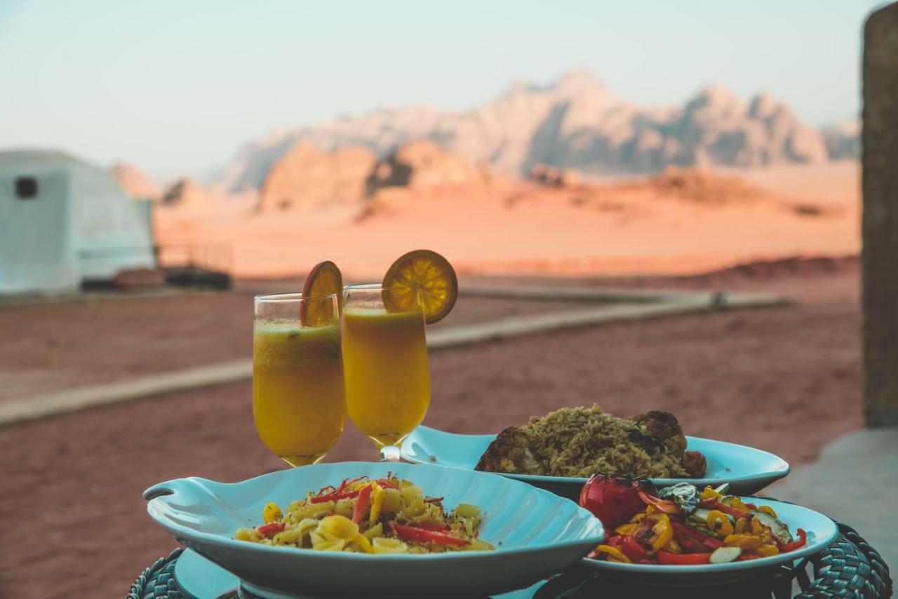 Zeina Desert Lodge Wadi Rum Exterior foto