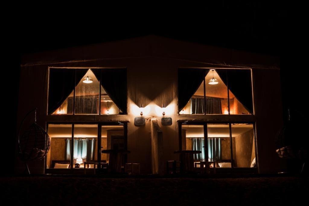 Zeina Desert Lodge Wadi Rum Exterior foto